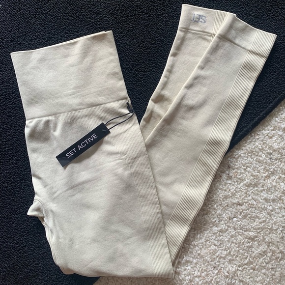 SET ACTIVE Pants - Set Active Sculptflex Leggings Tan